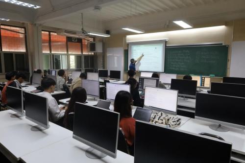 426099481 887564096492684 493358698089797561 n